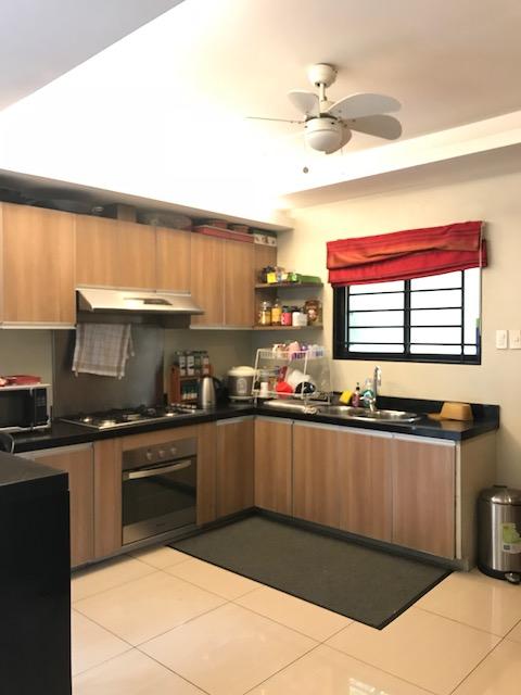 FOR SALE: House Manila Metropolitan Area > Quezon 1