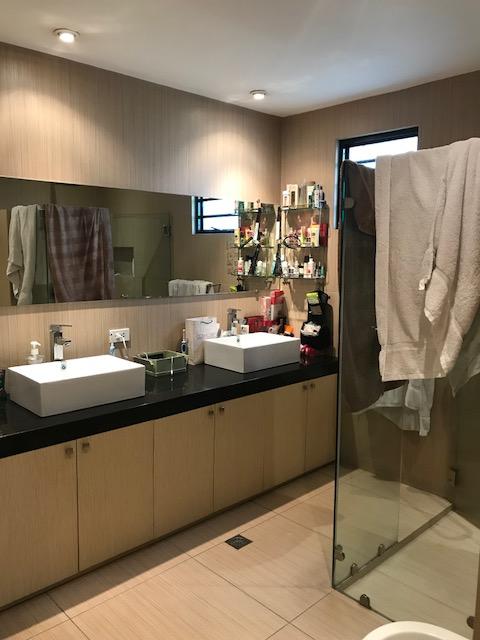 FOR SALE: House Manila Metropolitan Area > Quezon 5