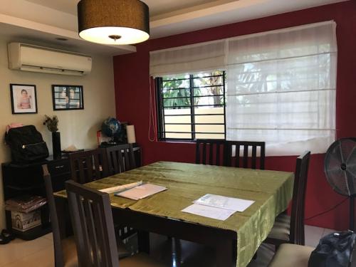 FOR SALE: House Manila Metropolitan Area > Quezon 10