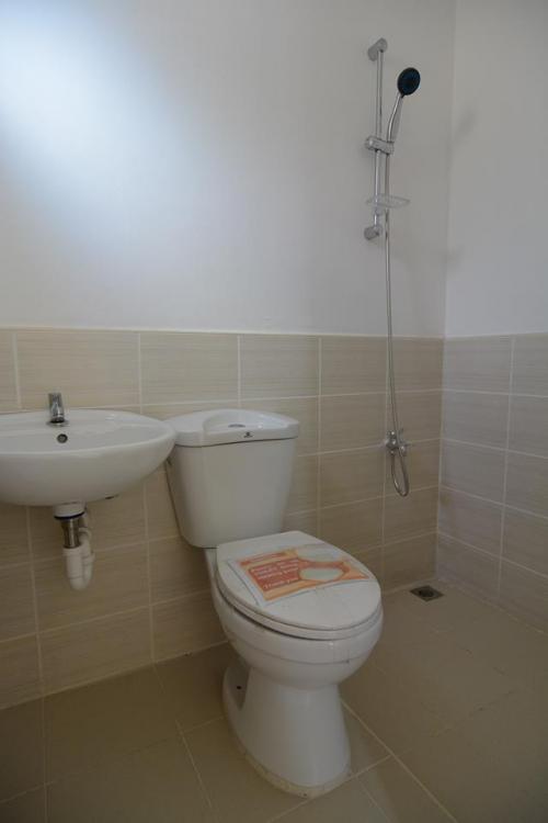 FOR SALE: Apartment / Condo / Townhouse Cavite > Imus 14