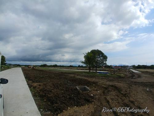 FOR SALE: Apartment / Condo / Townhouse Cavite 4