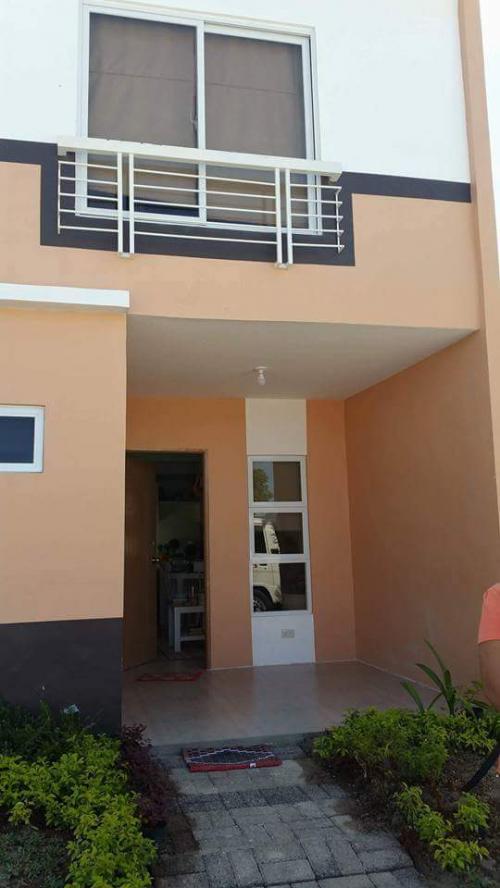 FOR SALE: Apartment / Condo / Townhouse Pampanga > San Fernando