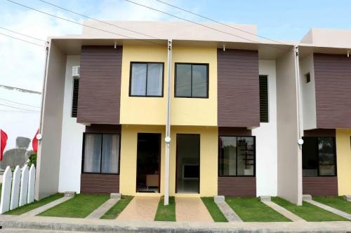 FOR SALE: Apartment / Condo / Townhouse Cebu > Mactan 7