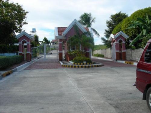 FOR SALE: Lot / Land / Farm Cebu