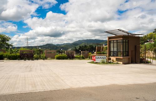 FOR SALE: Lot / Land / Farm Cebu > Mandaue