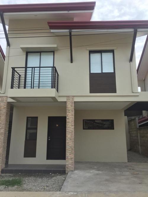 FOR SALE: House Cebu > Other areas 1