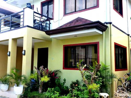 FOR SALE: House Cebu 1