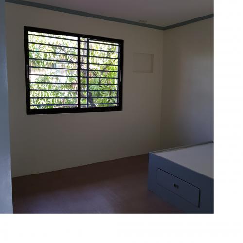 FOR SALE: Apartment / Condo / Townhouse Manila Metropolitan Area > Las Pinas 5