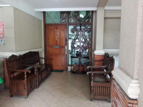 FOR SALE: House Manila Metropolitan Area > Quezon