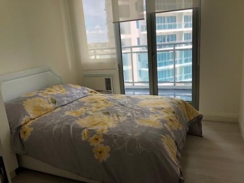 FOR SALE: Apartment / Condo / Townhouse Manila Metropolitan Area > Paranaque 8