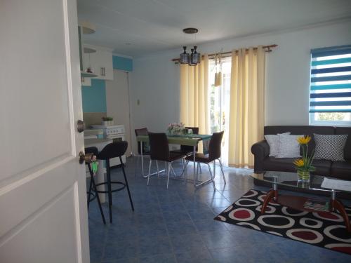 FOR SALE: House Cavite 5