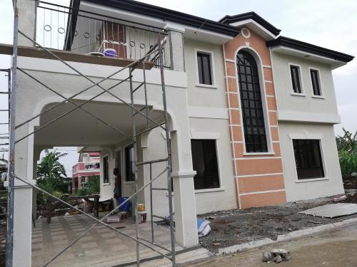 FOR SALE: House Cavite