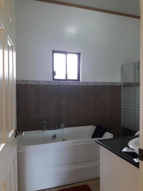 FOR RENT / LEASE: House Negros Occidental 6