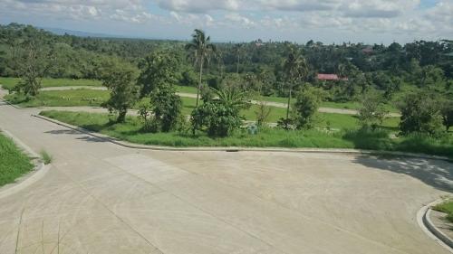 FOR SALE: Lot / Land / Farm Cavite 8