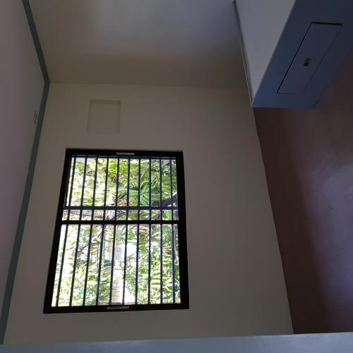 FOR SALE: Apartment / Condo / Townhouse Manila Metropolitan Area > Las Pinas 5