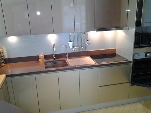 FOR SALE: Apartment / Condo / Townhouse Rizal > Taguig 5