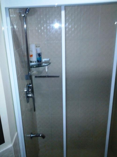 FOR SALE: Apartment / Condo / Townhouse Rizal > Taguig 15