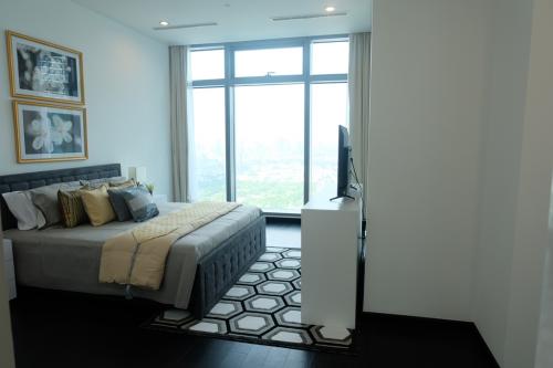 FOR RENT / LEASE: Apartment / Condo / Townhouse Manila Metropolitan Area > Makati 9