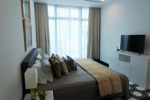 FOR RENT / LEASE: Apartment / Condo / Townhouse Manila Metropolitan Area > Makati 11