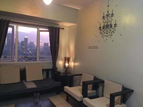 FOR RENT / LEASE: Apartment / Condo / Townhouse Manila Metropolitan Area > Mandaluyong 2