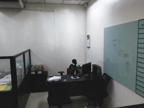 FOR SALE: Office / Commercial / Industrial Manila Metropolitan Area > Pasig 6