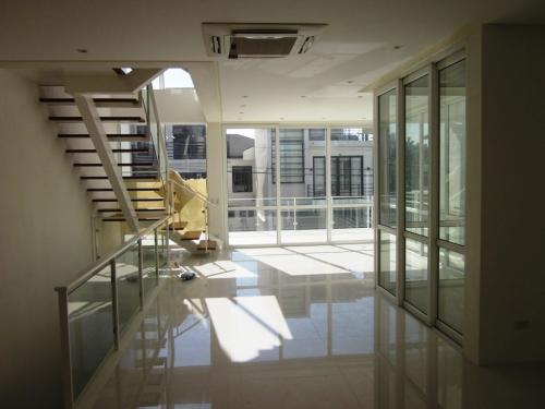 FOR SALE: Apartment / Condo / Townhouse Manila Metropolitan Area 4