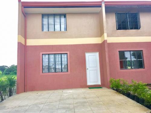 FOR SALE: Apartment / Condo / Townhouse Rizal > Antipolo