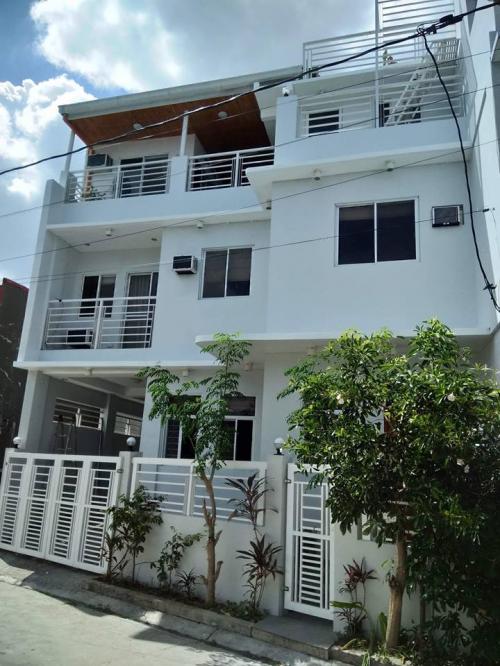 FOR SALE: House Manila Metropolitan Area > Paranaque