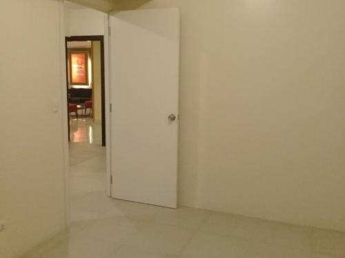 FOR SALE: Apartment / Condo / Townhouse Abra 3