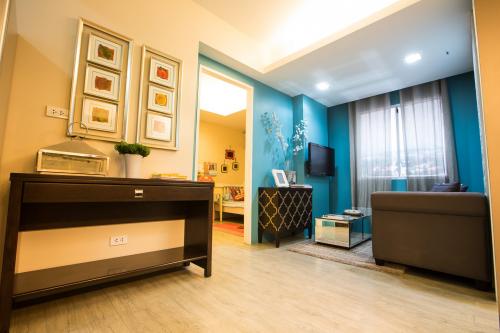 FOR SALE: Apartment / Condo / Townhouse Manila Metropolitan Area > Paranaque 1