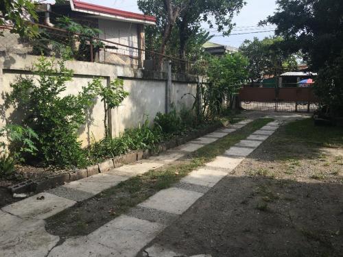 FOR SALE: House Cebu > Other areas 1