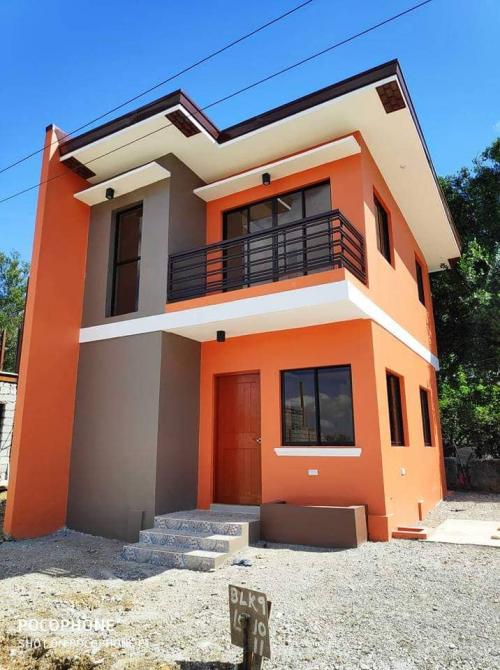 FOR SALE: House Rizal 2