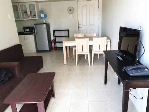 FOR SALE: Apartment / Condo / Townhouse Manila Metropolitan Area > Quezon 14