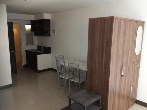 FOR RENT / LEASE: Apartment / Condo / Townhouse Cebu > Mandaue 4