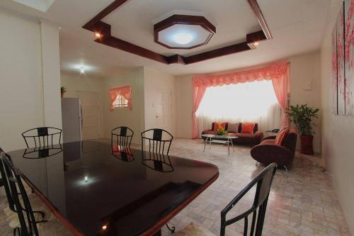 FOR SALE: House Cebu > Cebu City 19