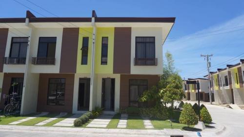 FOR SALE: Apartment / Condo / Townhouse Cebu > Mactan