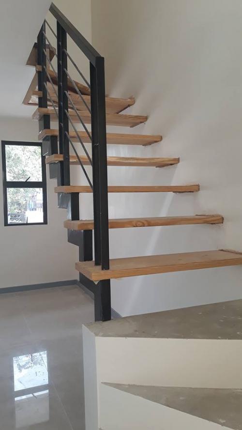 FOR SALE: Apartment / Condo / Townhouse Manila Metropolitan Area > Las Pinas 3