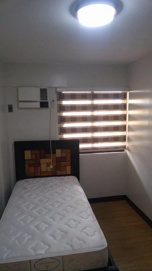 FOR SALE: Apartment / Condo / Townhouse Manila Metropolitan Area > Las Pinas 11