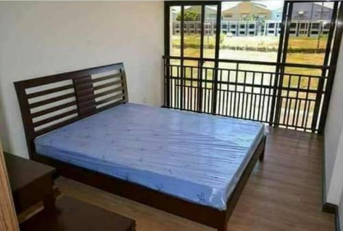 FOR SALE: Apartment / Condo / Townhouse Manila Metropolitan Area > Las Pinas 6