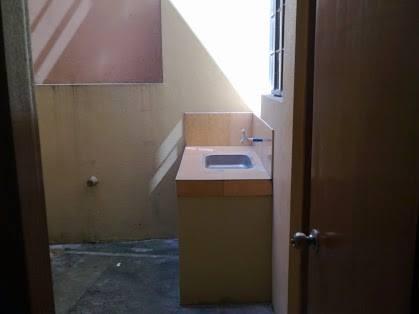 FOR SALE: Apartment / Condo / Townhouse Manila Metropolitan Area > Las Pinas 6