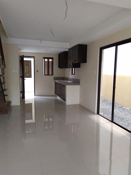 FOR SALE: House Manila Metropolitan Area > Las Pinas 1