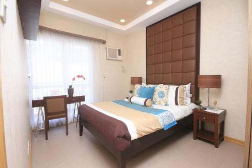 FOR SALE: Apartment / Condo / Townhouse Manila Metropolitan Area > Paranaque 2