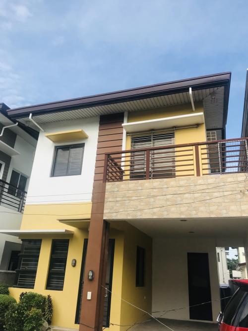 FOR SALE: House Batangas > Batangas City 1