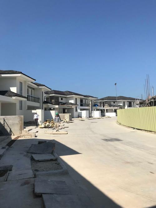 FOR SALE: Apartment / Condo / Townhouse Cebu > Other areas 1