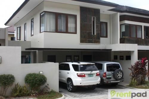 FOR SALE: Apartment / Condo / Townhouse Cebu > Other areas 3