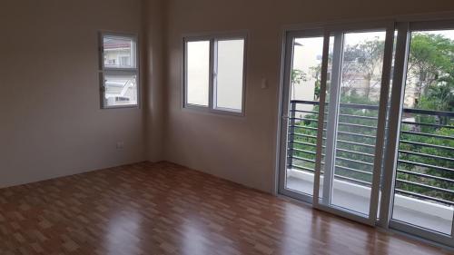 FOR SALE: Apartment / Condo / Townhouse Cebu 2