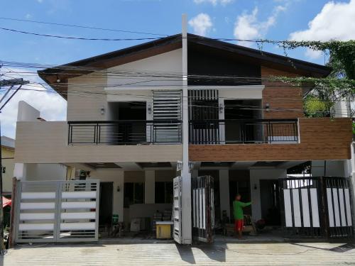 FOR SALE: House Rizal > Cainta