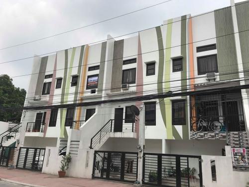 FOR SALE: Apartment / Condo / Townhouse Manila Metropolitan Area > Marikina 1