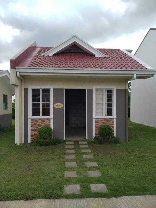 FOR SALE: House Cavite 1