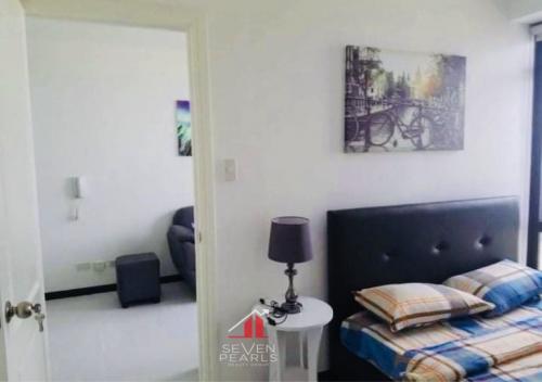FOR SALE: Apartment / Condo / Townhouse Manila Metropolitan Area > Makati 2